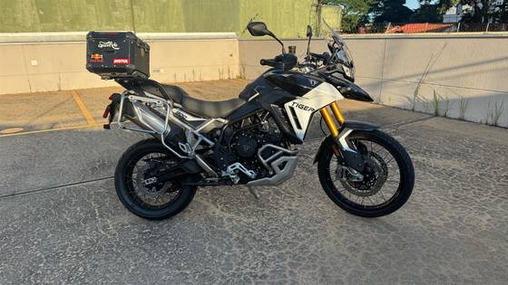 TRIUMPH TIGER 900 RALLY PRO 